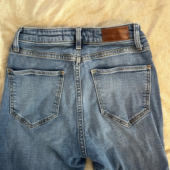 Hollister boot cut jeans - Picture 2 of 2